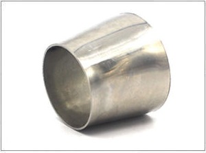 Exhaust pipe adapters