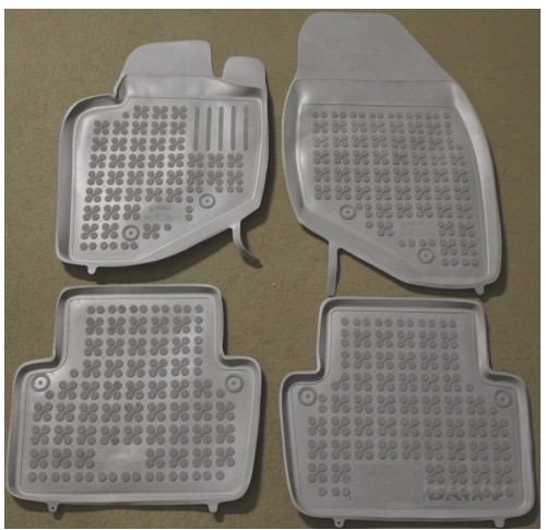 Rubber floor mat set Volvo S80 (1998-2006) with edges