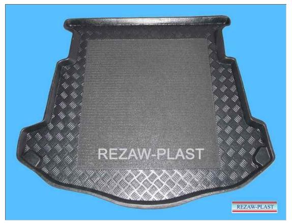Rubber trunk mat Ford Mondeo (2007-) with edges