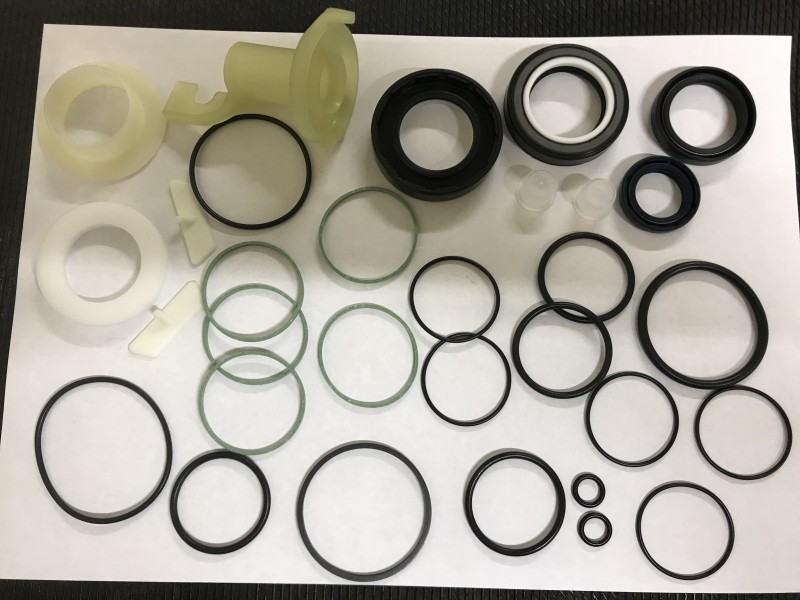 Steering rack repair kit for Mercedes-Benz ML W164 (2005-2011)/ GL x164 (2006-2012)