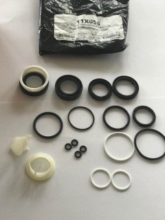 Steering rack repair kit  Audi A3 / VW Golf (1997-2004) / Bora / Skoda Octavia (ZF)