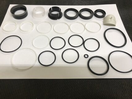Steering rack repair kit for AUDI Q7 (2002-2010) ; VW Touareg (2002-2010); Porsche Cayenne (2002-2010)
