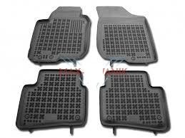 Rubber floor mat set Huyndai i30 (2007-2012)/Kia Cee`d (2007-2012) with edges