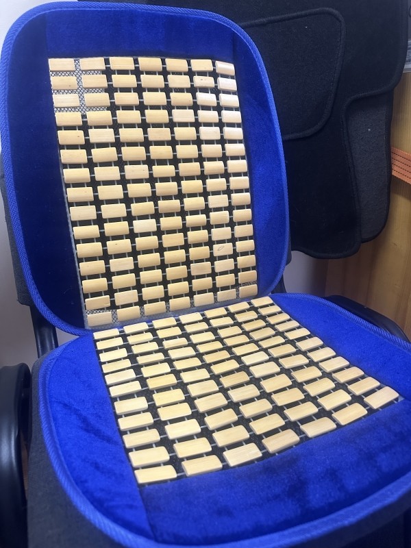 Seat cover cushion with bamboo inserts, blue color