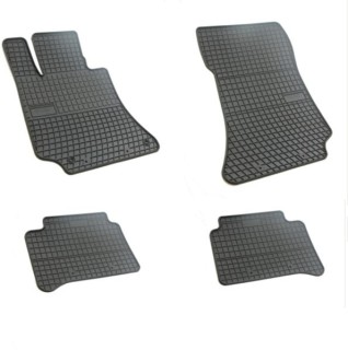 Rubber floor mat set Mercedes-Benz C-class (W204)/ E-class (W212)/ CLS (W218) 