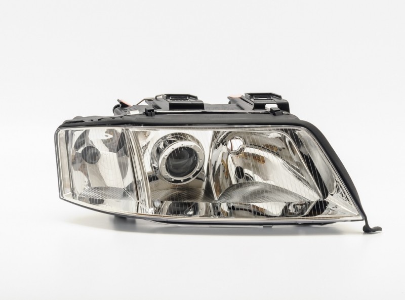 Headlamp Audi A6 C5 (1997-1999), right