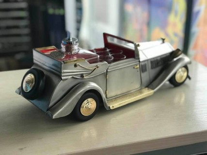 Mini car - Rolls Royce - VINTAGE MUSICAL DECANTER (6 shots)