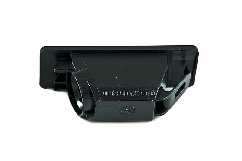 BLACK NUMBER PLATE PLYNTH WITH NUMBER PLATE LIGHTS  NISSAN XTRAIL (2007-2014) ; QUASHQAI (2006-2010)
