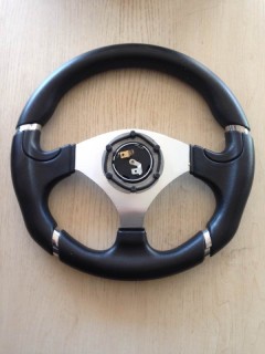 Sport steering wheel, carbon/black