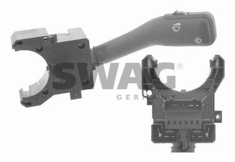 Turn signal switch right side AUDI A2/TT/A6 ; VW Bora/Passat; SEAT Toledo ; SKODA Octavia</p>