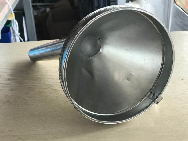 Metal funnel, 7