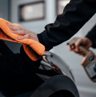 Microfibre cleaning cloth (40cm x 40cm)