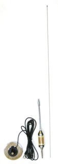 Radio antenna with amplifier