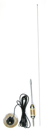 Radio antenna with amplifier