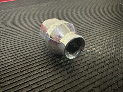 Wheel nut M12X1.5/SW19/H34