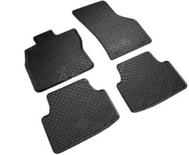 Rubber floor mats set Skoda Octavia (2013-2019)