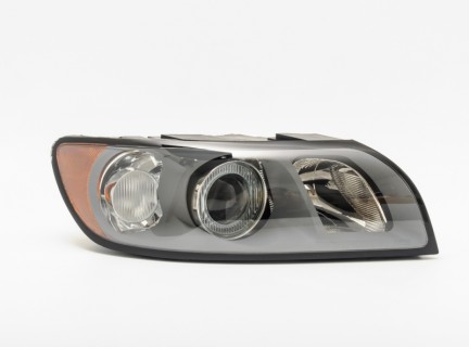 Headlamp Volvo V50 (2004-2012), right side