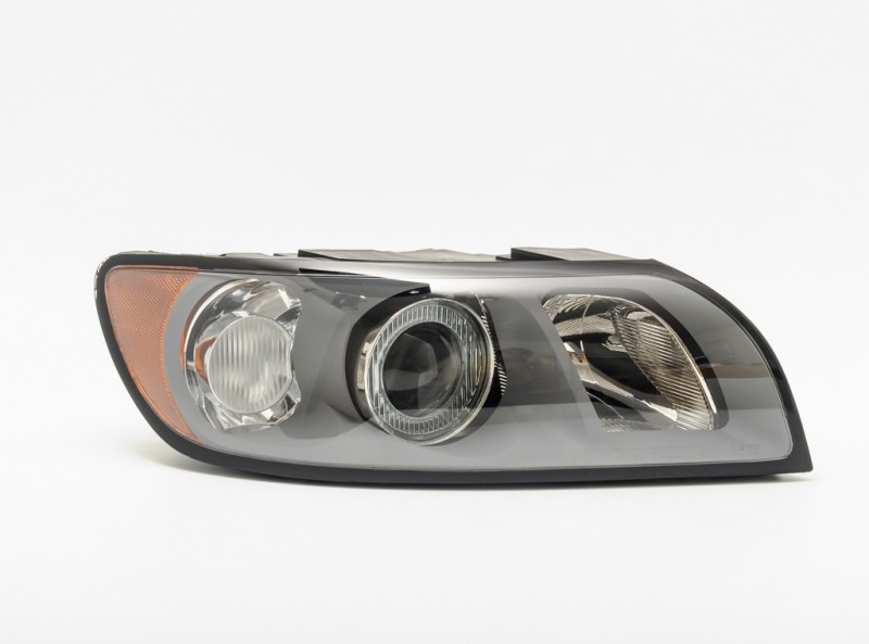 Headlamp Volvo V50 (2004-2012), right side