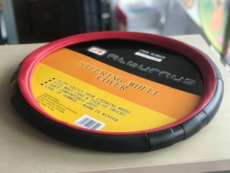 Steering wheel cover black/red color, 39-41cm