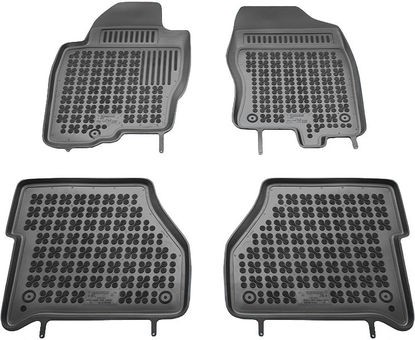Rubber floor mat  set Nissan Navara (2005-2010) with edges