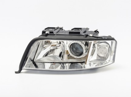 Front headlamp Audi A6 C5 (2001-2005), left