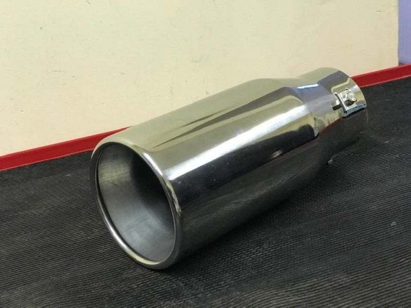 Muffler pipe end