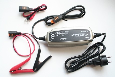 Car battery charger & conditioner - CTEK MXS5.0, 12V (for BMW)