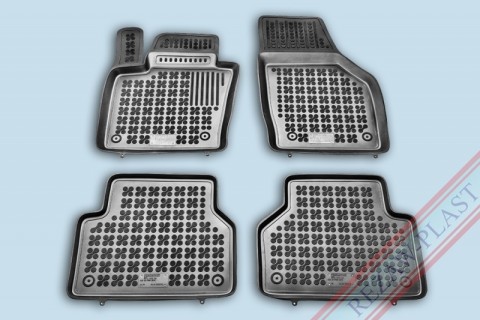 Rubber floor mat set Audi Q3 (2011-2018) with edges