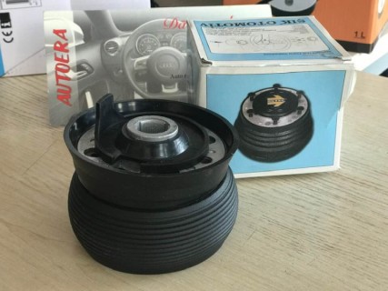 Sport steering wheel adapter Renault R19 (1985-1993)/R21 (1989-1994)