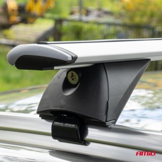 Roof mount (only for cars with integrated railings), universal, 2x135cm, with lock